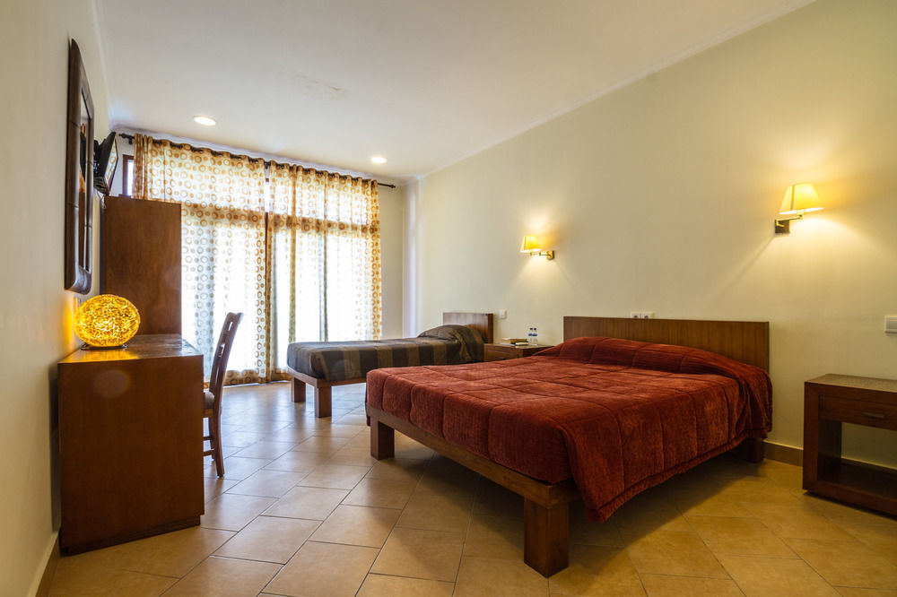 Hotel Ecosfera & 3*